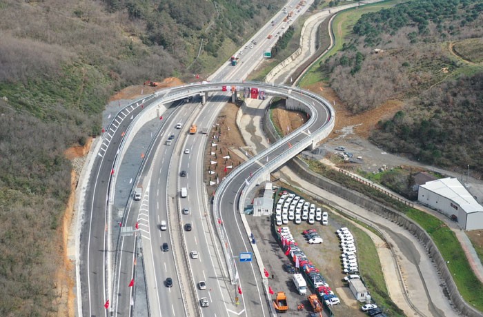 Çekmeköy–Taşdelen–Alemdağ Yol Kavşağı Toprakarme Duvar Temel Zemin İyileştirme Projesi